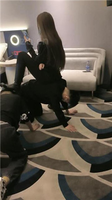 图片[8]_【舞池大大】双奴磕头争宠求虐_HD绳艺资源