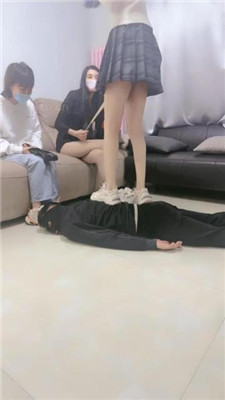 图片[3]_【文文文文】素人3S-运动鞋原味棉袜气味辱/踩踏虐打【四视角版】_HD绳艺资源