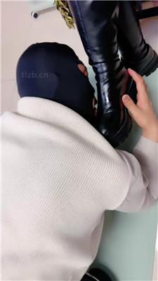 图片[3]_【蜜雪】跪舔脏长靴/白袜脚踩脸/品尝裸足_HD绳艺资源