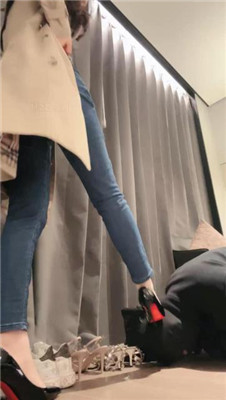 图片[10]_【禾未】车模S-高跟美腿崇拜/叼白袜/清理脏鞋底/骑狗背_HD绳艺资源