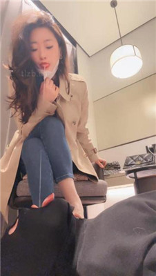 图片[7]_【禾未】车模S-高跟美腿崇拜/叼白袜/清理脏鞋底/骑狗背_HD绳艺资源