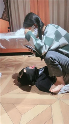 图片[12]_【子衿】双奴-狂舔酸奶脚/踩踏插嘴脚耳光_HD绳艺资源