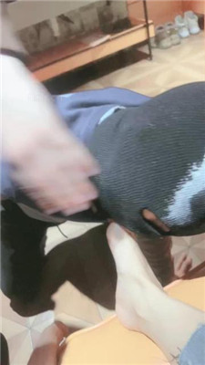 图片[19]_【子衿】双奴-狂舔酸奶脚/踩踏插嘴脚耳光_HD绳艺资源