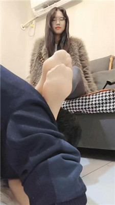 图片[4]_【嘉妮】当脚垫/长靴肉丝踩/臭脚捂脸_HD绳艺资源