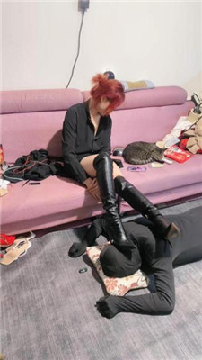 图片[16]_【冰诺】高跟凉鞋-长靴全体重踩狗头_HD绳艺资源