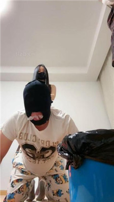 图片[12]_【艾拉】驯化厕奴-叼厕纸/清垃圾桶/胶带封嘴/清厕所【双视角版】_HD绳艺资源