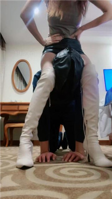 图片[5]_【腿腿祖宗】高跟长靴崇拜/耳光/骑马转胯/狂吸丝袜ji_HD绳艺资源