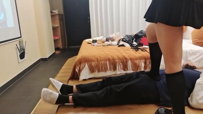 图片[5]_【三三】皮鞋及膝袜踩虐/沉浸式恋足舔【完整版】_HD绳艺资源