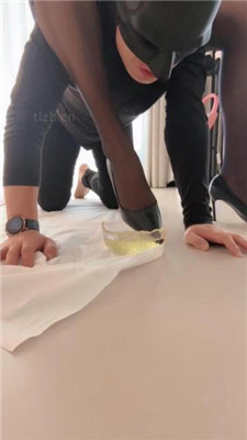 图片[13]_【苒溪】清理高跟/丝袜脚深喉/转胯骑马/喝圣水/舔白带内裤_HD绳艺资源