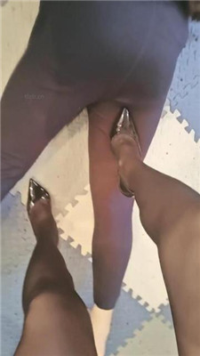 图片[13]_【豫安然】高跟黑丝踩/坐狗背/囚禁狗笼_HD绳艺资源