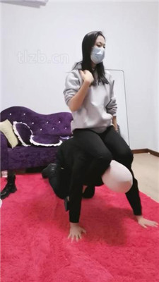 图片[12]_【凌儿女神】臭脚捂脸窒息/踩踏/骑马骑脖_HD绳艺资源