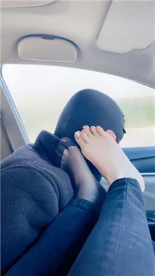 图片[16]_【小妮】车内让司机舔闻原味jio_HD绳艺资源