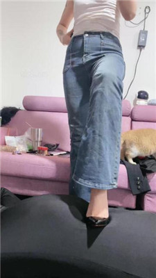 图片[3]_【冰诺】边直播边高跟踩狗_HD绳艺资源