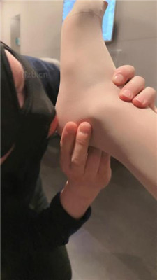 图片[16]_【赵奈奈】品尝主人红高跟肉丝jio/骑马/踩踏喂食_HD绳艺资源