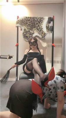 【北京嘟嘟】ts妖主玩虐下贱闺女_HD绳艺资源