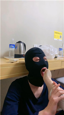 【姜果果】皮鞋白袜深喉恋足舔【下】_HD绳艺资源