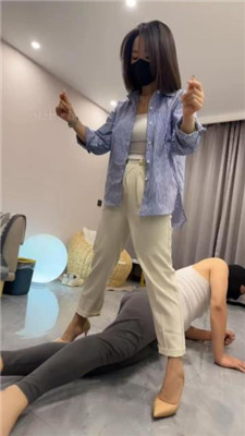 图片[4]_【辣姐】磕头求虐/转胯狗爬/丝袜脚诱惑/高跟踩乳_HD绳艺资源