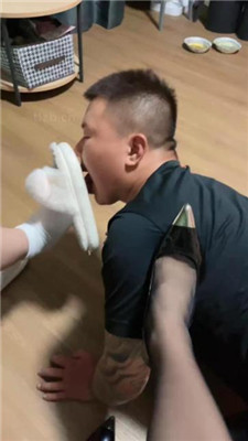 图片[5]_【莉宝儿】带素人175女大学生-膝盖顶裆/混合圣水/虐乳/脚耳光_HD绳艺资源