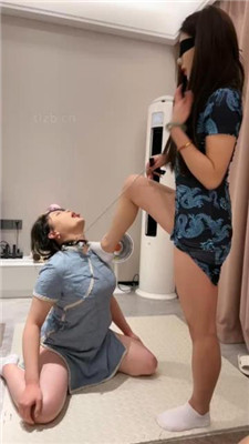 图片[4]_【橙宝】双母畜-奴下奴- 骑马/玉臀裸足底/白棉袜【上】_HD绳艺资源