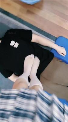 图片[8]_【冰薇】跪舔皮鞋白丝/坐脸窒息踩踏_HD绳艺资源