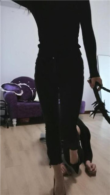 图片[3]_【凌儿女神】训练/转胯/碾压踩狗头/手铐反绑/抽耳光/关狗笼_HD绳艺资源