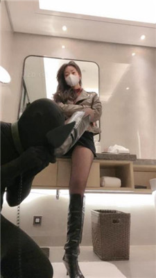 图片[10]_【禾未】腿绞窒息/蛇皮长靴踩虐/骑马/黑丝捂脸_HD绳艺资源