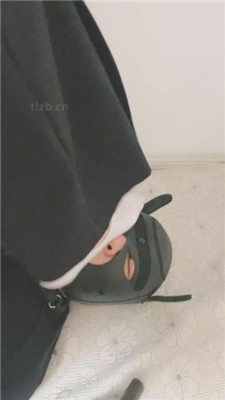 图片[9]_【上上】强迫狗舔穿一天的白鞋原味船袜_HD绳艺资源