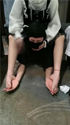 图片[11]_【可爱鬼】萝莉主暴虐小狗-手脚耳光/坐垫sp/踩_HD绳艺资源