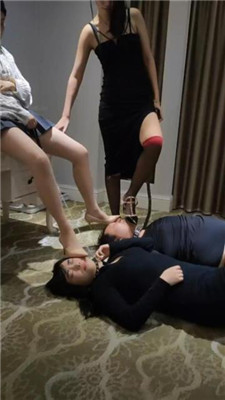 图片[12]_【月炎】双S-交换男友虐-狗链遛狗/高跟踩踏/丝袜jio捂脸/骑马_HD绳艺资源