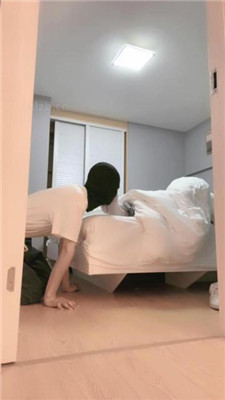 【樱子大人】伺候主人起床-空军一号白棉袜辱/骑马转胯/踩踏提档_HD绳艺资源