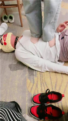 图片[10]_【薯条】双S-跪舔耐克鞋/吃棉袜/骑马转胯/sp/踩踏/虐狗舌_HD绳艺资源