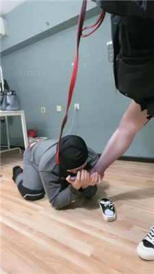 图片[12]_【黑泽兮】狗舌头清理高帮鞋白棉袜【完整版】_HD绳艺资源