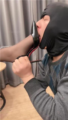 图片[5]_【凯瑟琳】皮带训练/高跟碾压踩/夹狗舌/黑丝诱惑舔_HD绳艺资源