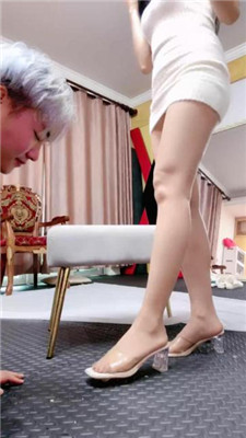 图片[9]_【倪梵】高跟狠扎踩踏/浓痰咀嚼物喂食/跪舔深喉_HD绳艺资源