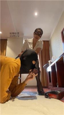 【颜主】高跟黑丝踩踏/坐脸窒息 bf48307_HD绳艺资源