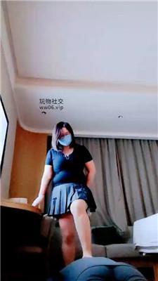 【拽拽】微胖女主肉丝脚踩虐 JS250208-18_HD绳艺资源