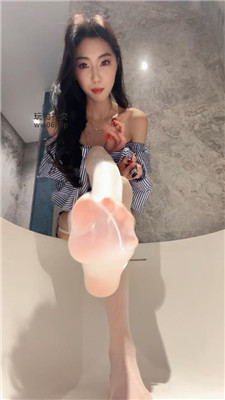 【凉子】浴缸羞辱恋臭癖    250215-33_HD绳艺资源