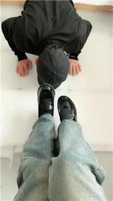 【子衿】闻舔皮鞋黑棉袜/吃口水/骑马转胯脚耳光 bf50647_HD绳艺资源