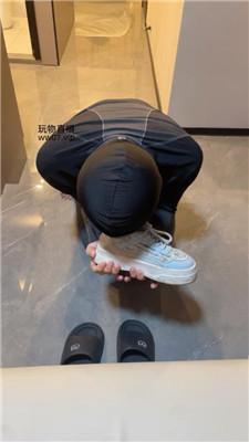 【白兔】下跪狂吸臭鞋/恋足舔/踩踏虐乳 JS250302-23_HD绳艺资源
