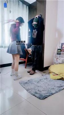 【绳艺导师大人】白袜脚踩虐下贱家奴 JS250312-9_HD绳艺资源