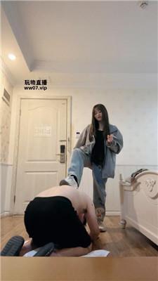 黑兔 喂食咀嚼物/重度鞭打虐乳-脏鞋棉袜踩 bf52452_HD绳艺资源