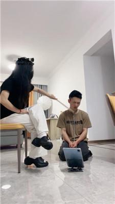 南月女神 狗盆喂食下贱奴 JS250417-14_HD绳艺资源