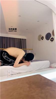 卡莎女帝 白丝诱惑-坐脸虐乳骑狗背【双视角版】JS250509-46_HD绳艺资源