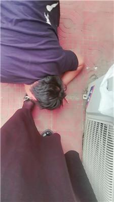 璃茉 楼道公开舔脏鞋 JS250504-40_HD绳艺资源