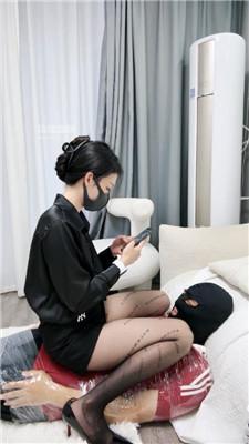 苏州婉儿 高跟黑丝踩踏-脚耳光-保鲜膜绳艺技巧 JS250525-33_HD绳艺资源