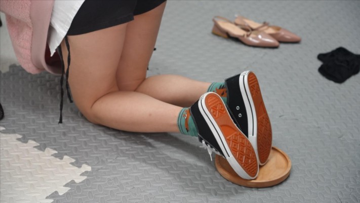 图片[13]_第5风格 00后脚喂食炒饭泡面超长时间 JS241103-13_HD绳艺资源