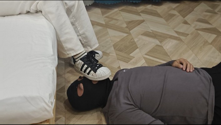 图片[7]_双人精神小妹难度挑战踢踹踩踏殴打 YC-241020_HD绳艺资源