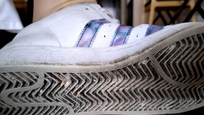 图片[10]_小鱼女神汗臭脚丫穿贝壳+高帮匡威践踏贱狗晚餐 YC-241018-4_HD绳艺资源