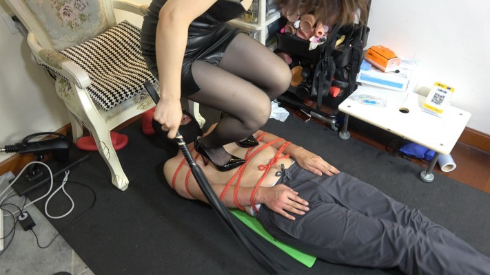 图片[11]_飞鱼S 难度挑战踩乳，狠虐嘴碎狗 YC-241026-9_HD绳艺资源