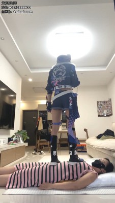 图片[9]_雅泫 cos银狼踩玩女地毯 YC-241023-4_HD绳艺资源